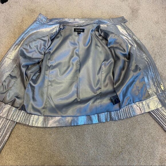 Bebe metallic silver crackled Leather Moto jacket Sz M - Picture 10 of 16
